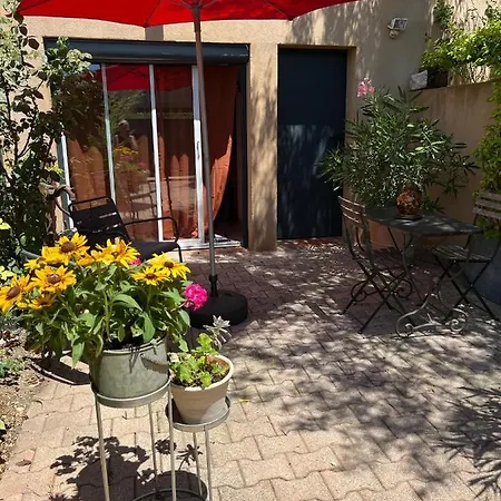 Une Halte En Provence